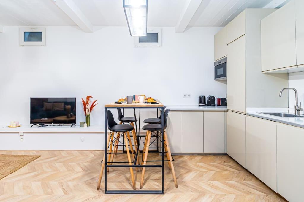 Apartment Moderne Proche Montmartre