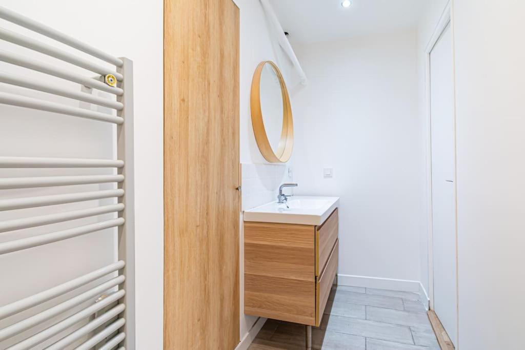 Moderne Proche Montmartre Apartment *